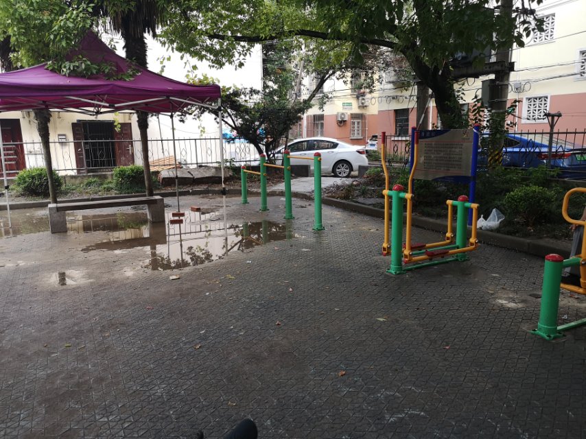 新苗家門口服務(wù)中心市民益智健身點(diǎn)