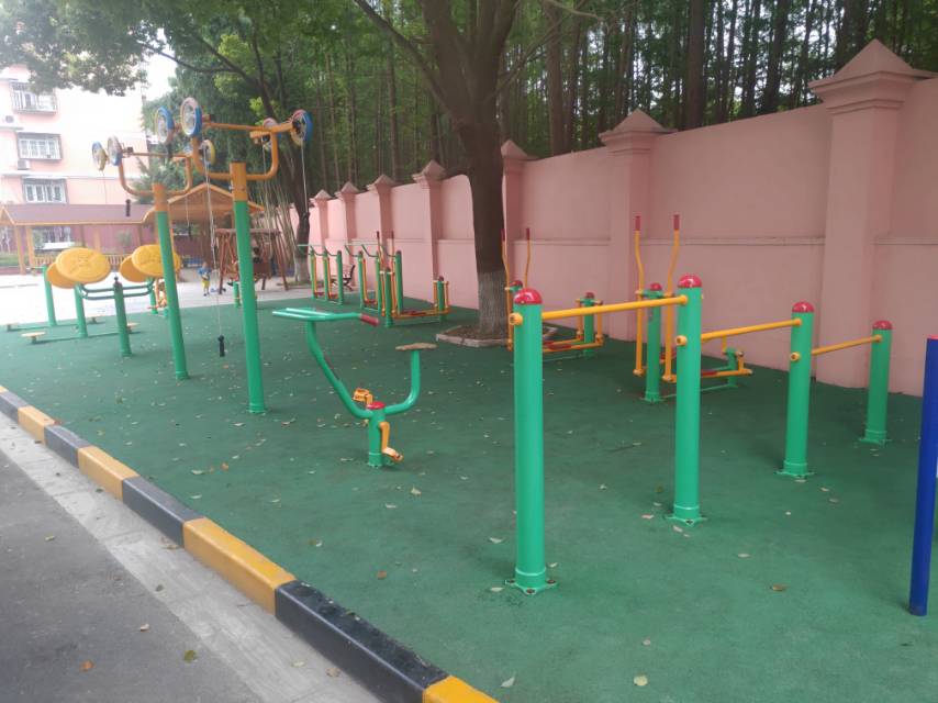 航華一村二居委A健身苑點(diǎn)(滬江新園) 航華一村二居委A健身苑點(diǎn)(滬江新園)