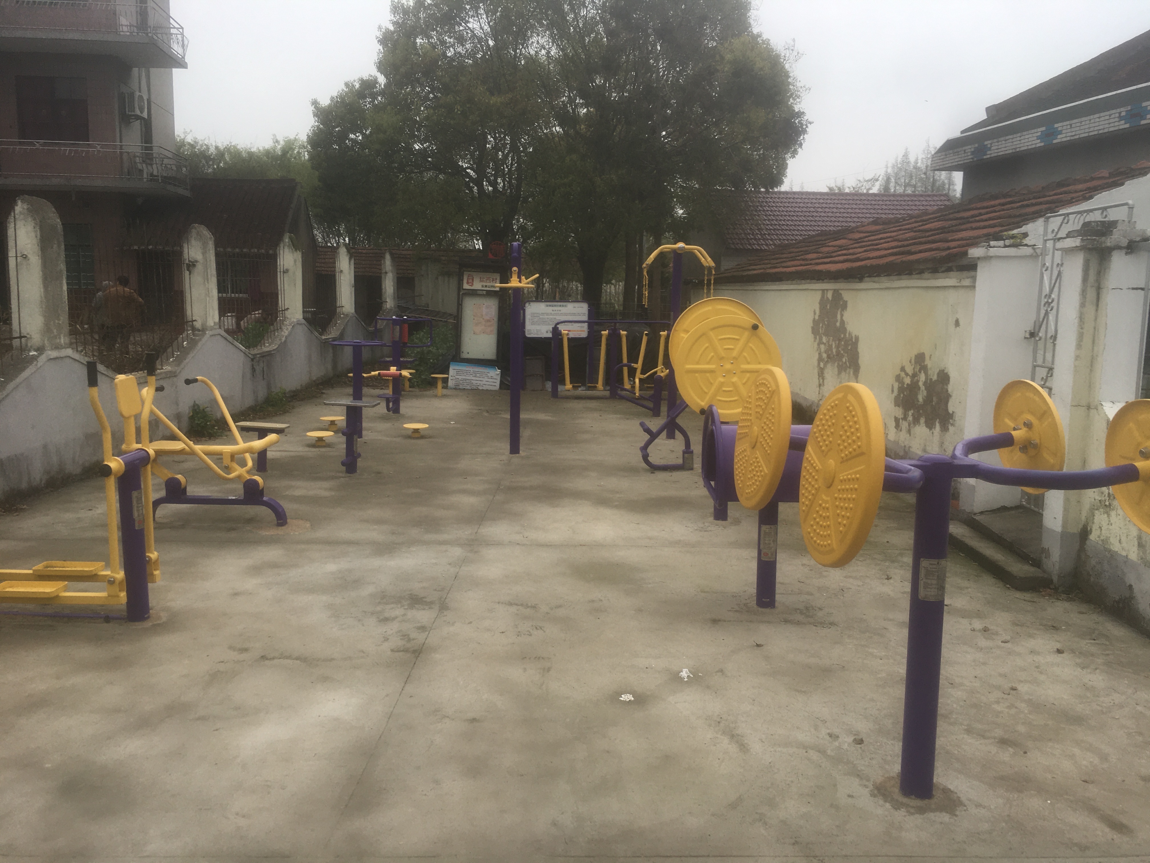 廟鎮(zhèn)猛西村健身點(diǎn)