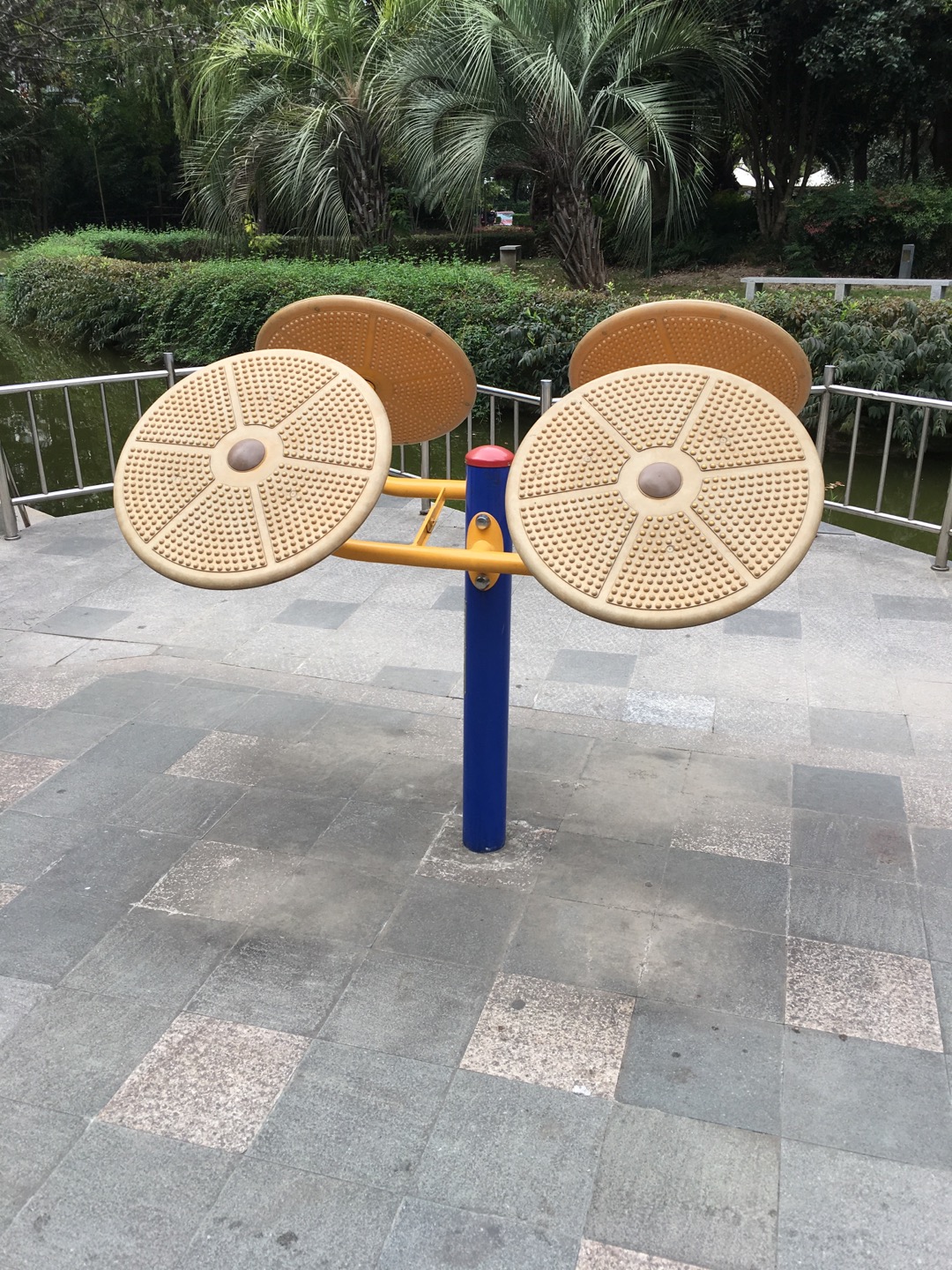 太極揉推器 太極揉推器