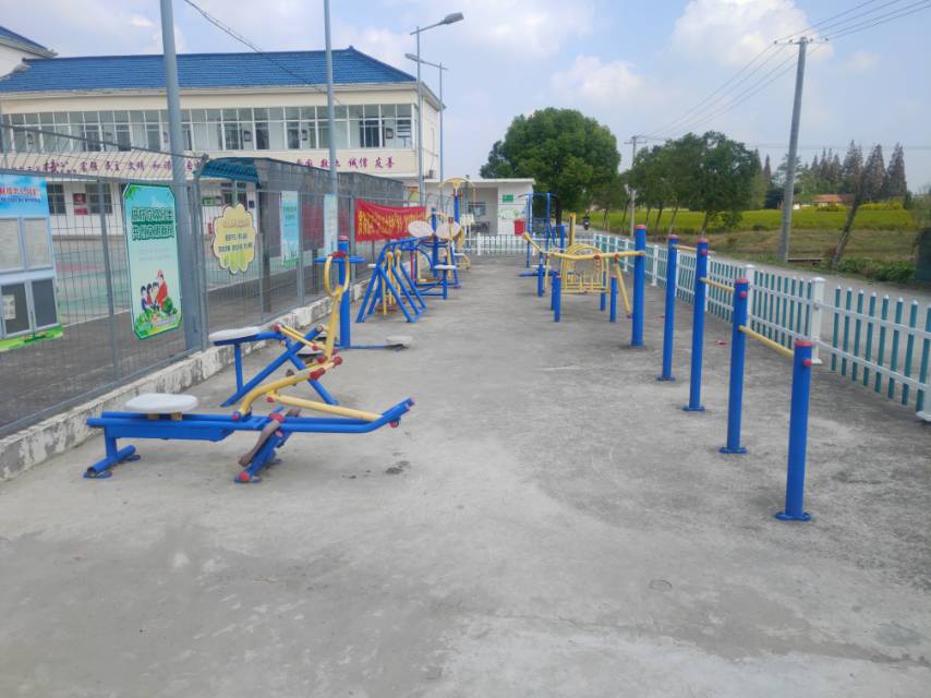 廟鎮(zhèn)鴿龍村健身點