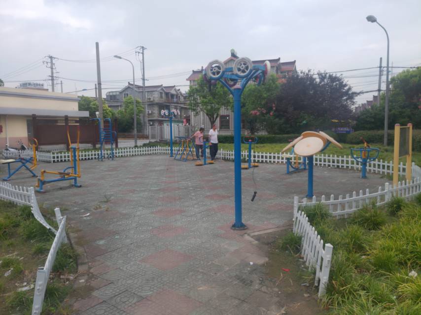 菊?qǐng)@二區(qū)(陸象) 健身點(diǎn)