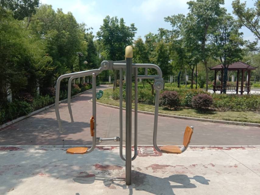 上下肢訓(xùn)練器 上下肢訓(xùn)練器