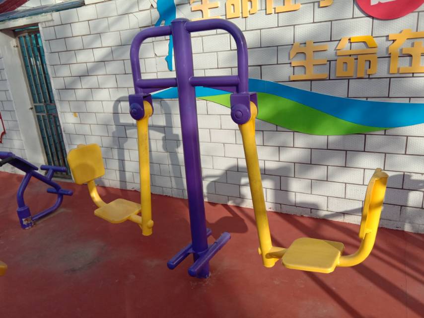 雙位蹬力器 雙位蹬力器