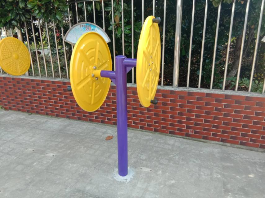 大轉(zhuǎn)輪 大轉(zhuǎn)輪