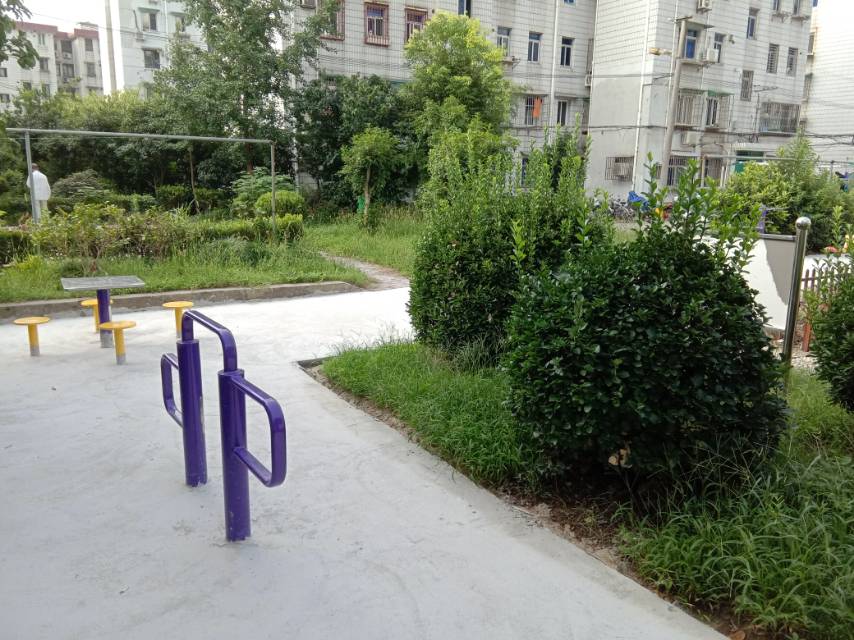 共康六村二居委第二健身點