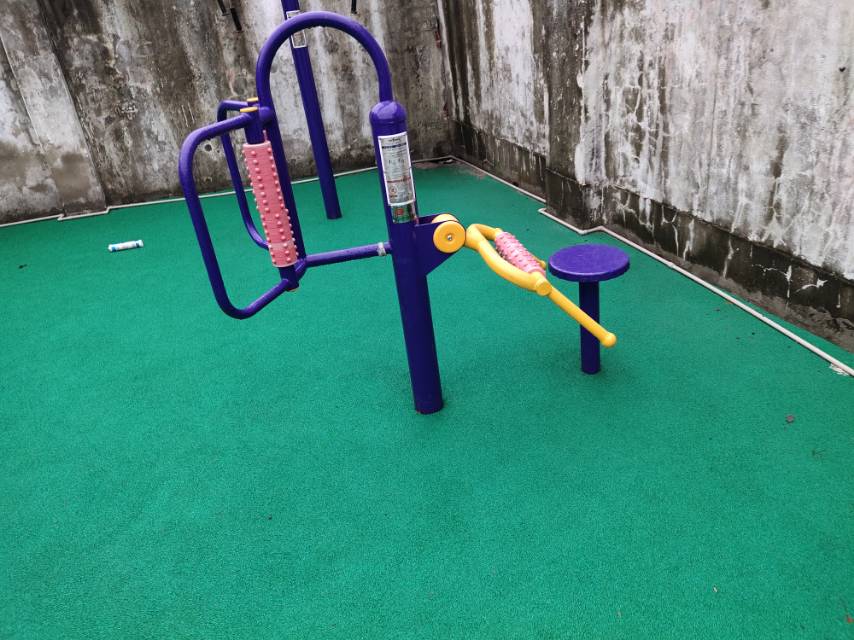 腰背按摩器 腰背按摩器