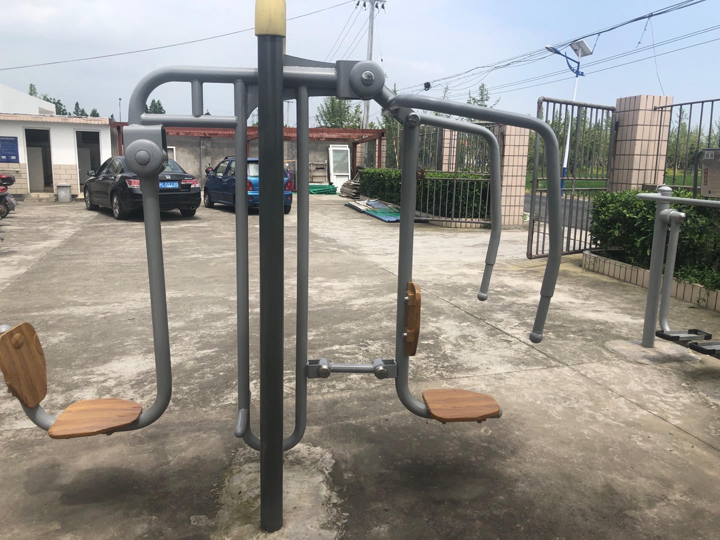 上下肢訓(xùn)練器 上下肢訓(xùn)練器