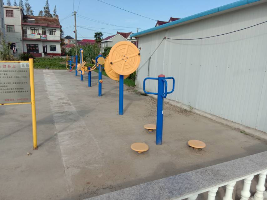 堡鎮(zhèn)小漾村健身點(diǎn)