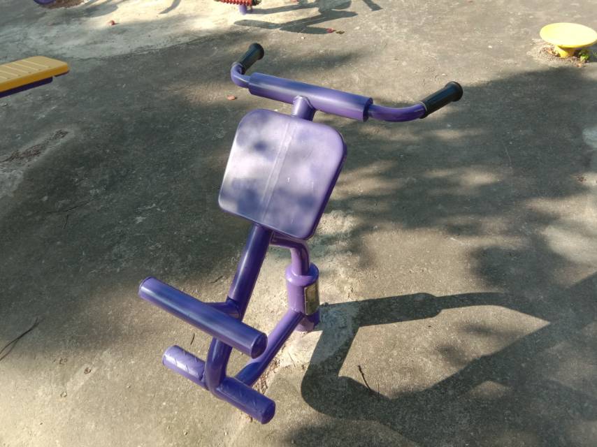 背肌訓(xùn)練器 背肌訓(xùn)練器