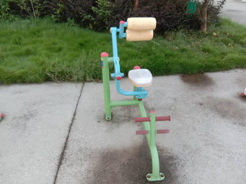 腹背鍛煉器 腹背鍛煉器