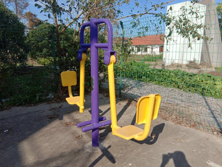 雙位蹬力器 雙位蹬力器