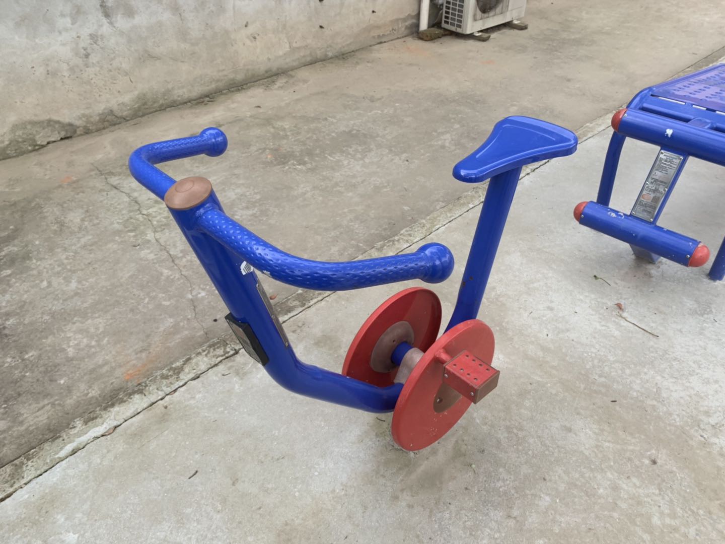 直立健身車 直立健身車