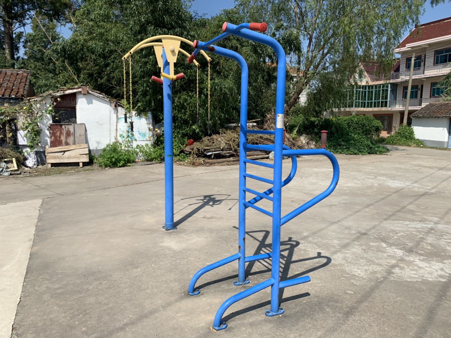 多功能訓(xùn)練器 多功能訓(xùn)練器