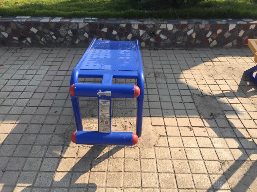 仰臥起坐板 仰臥起坐板