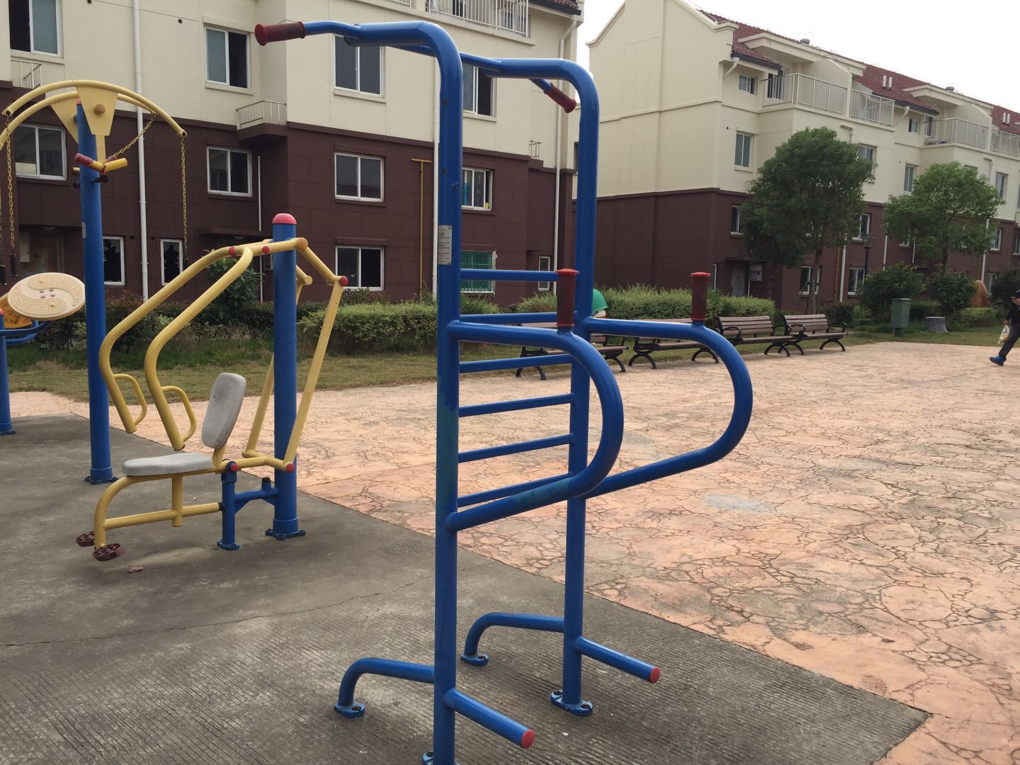 多功能訓(xùn)練器 多功能訓(xùn)練器