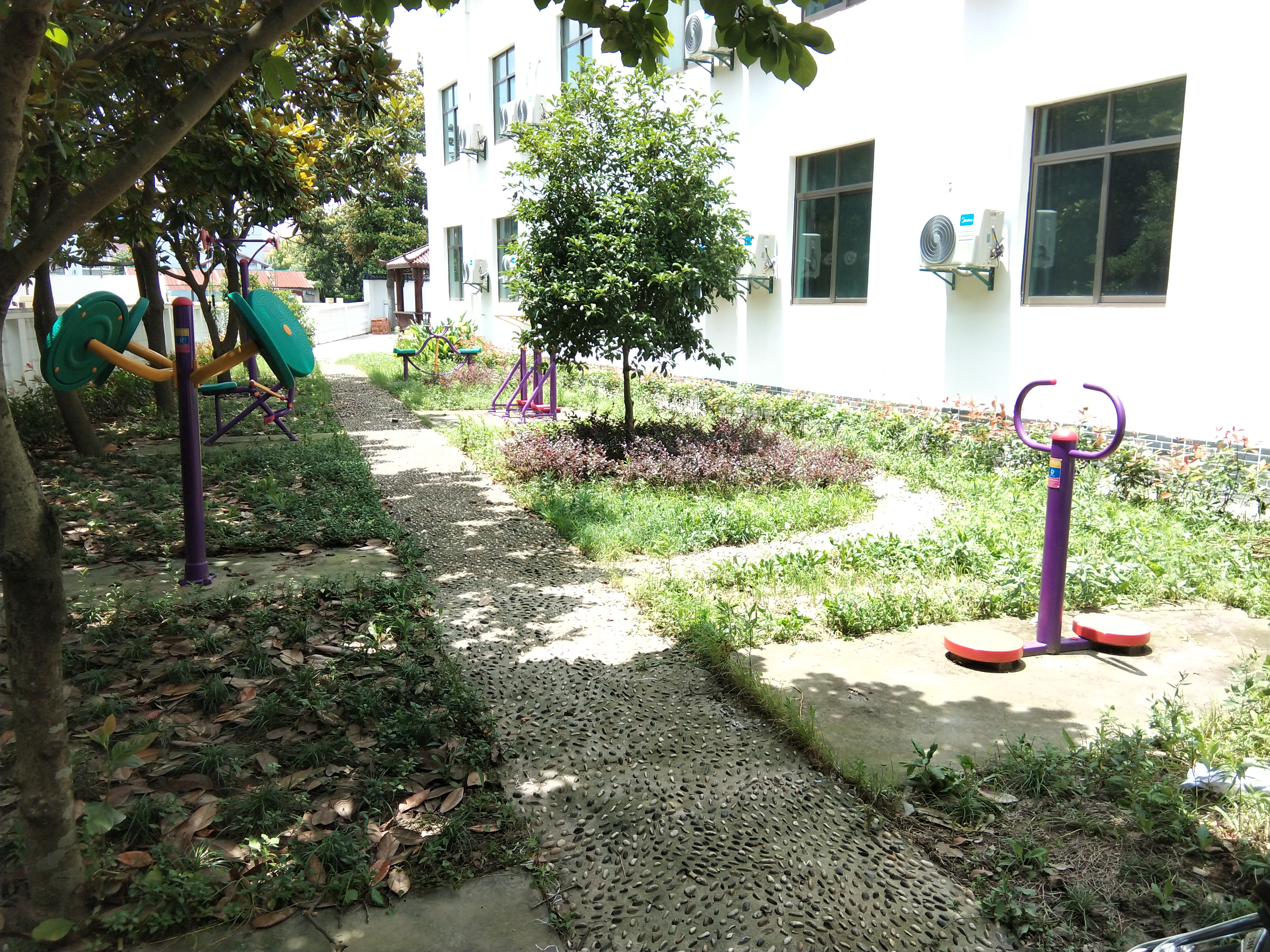 奉城敬老院市民益智健身苑點(diǎn) 奉城敬老院市民益智健身苑點(diǎn)