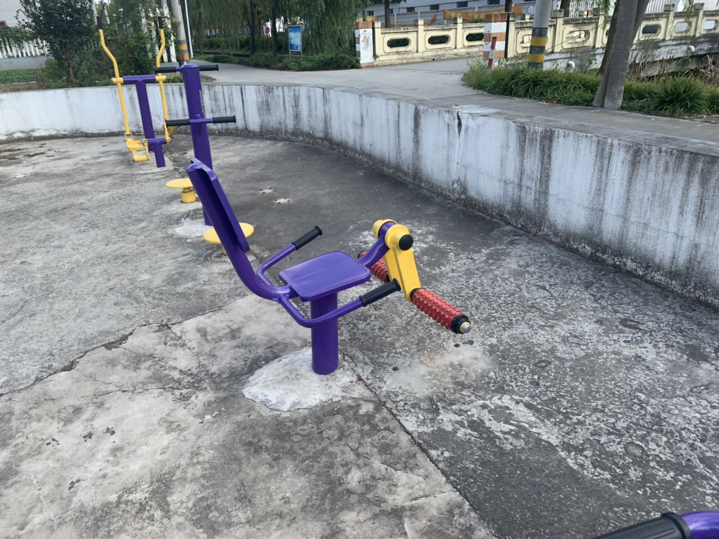 膝關(guān)節(jié)訓(xùn)練器 膝關(guān)節(jié)訓(xùn)練器