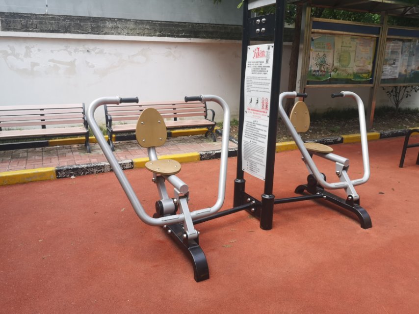 自重式平推訓(xùn)練器