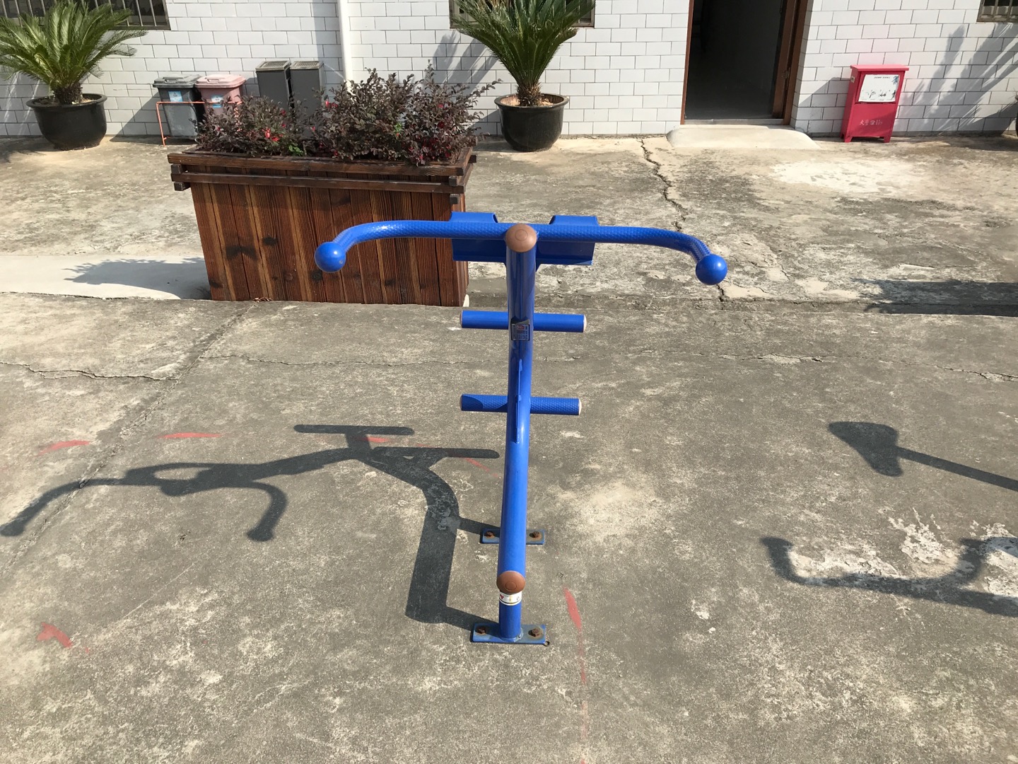 背肌訓(xùn)練器 背肌訓(xùn)練器