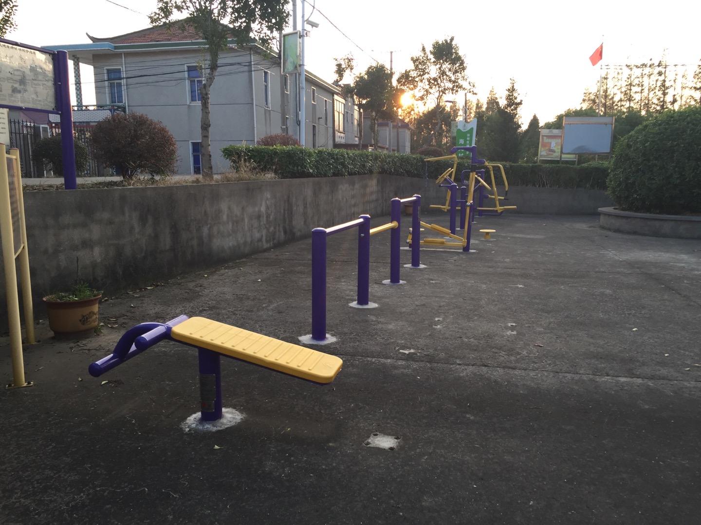 海鴻村二組健身點