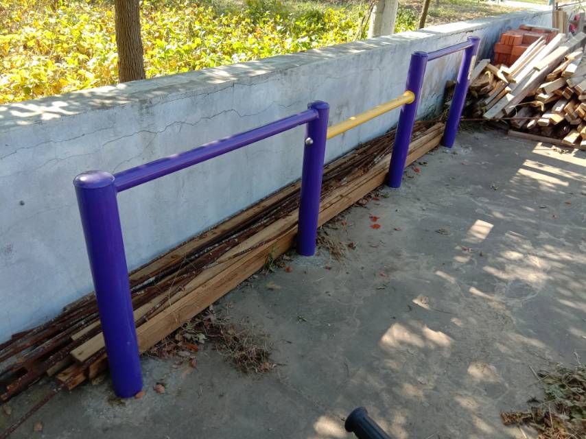 彈振壓腿器 彈振壓腿器