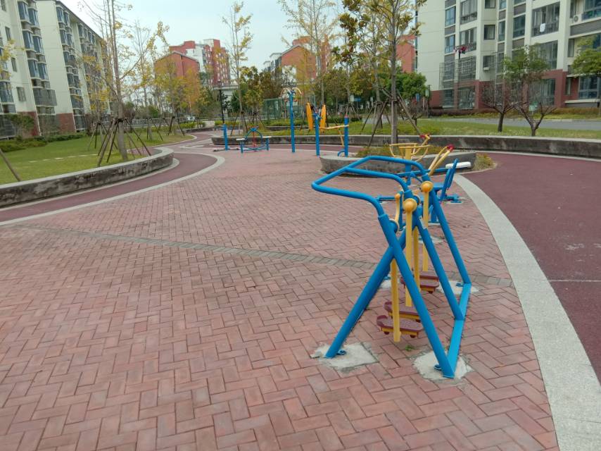 第四工作站安若路健身路徑