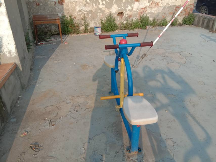 雙人蹬腿器 雙人蹬腿器