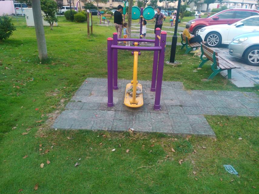 晃板健身器 晃板健身器