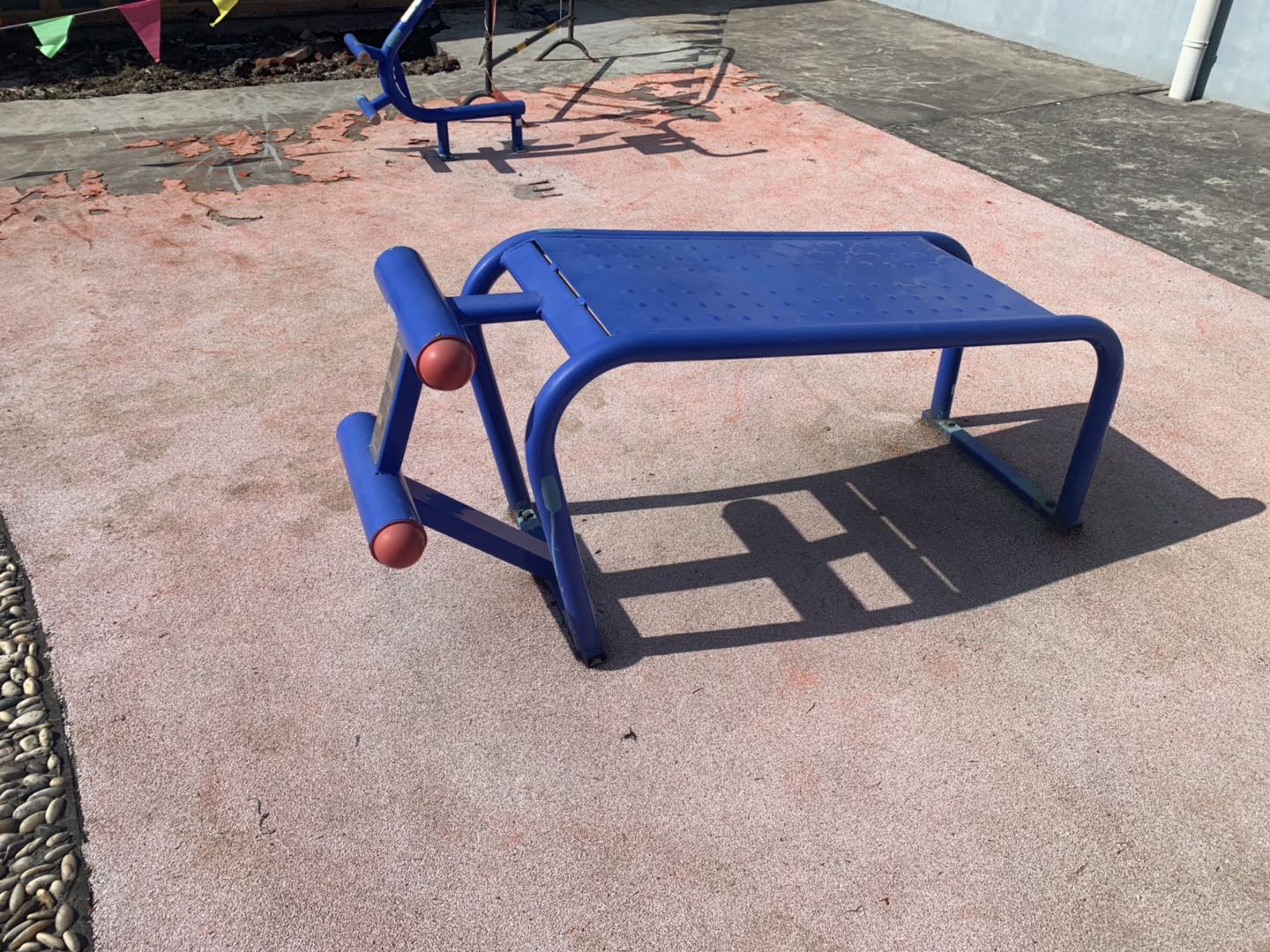 仰臥起坐板 仰臥起坐板