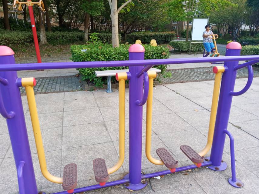 太空漫步機(jī) 太空漫步機(jī)