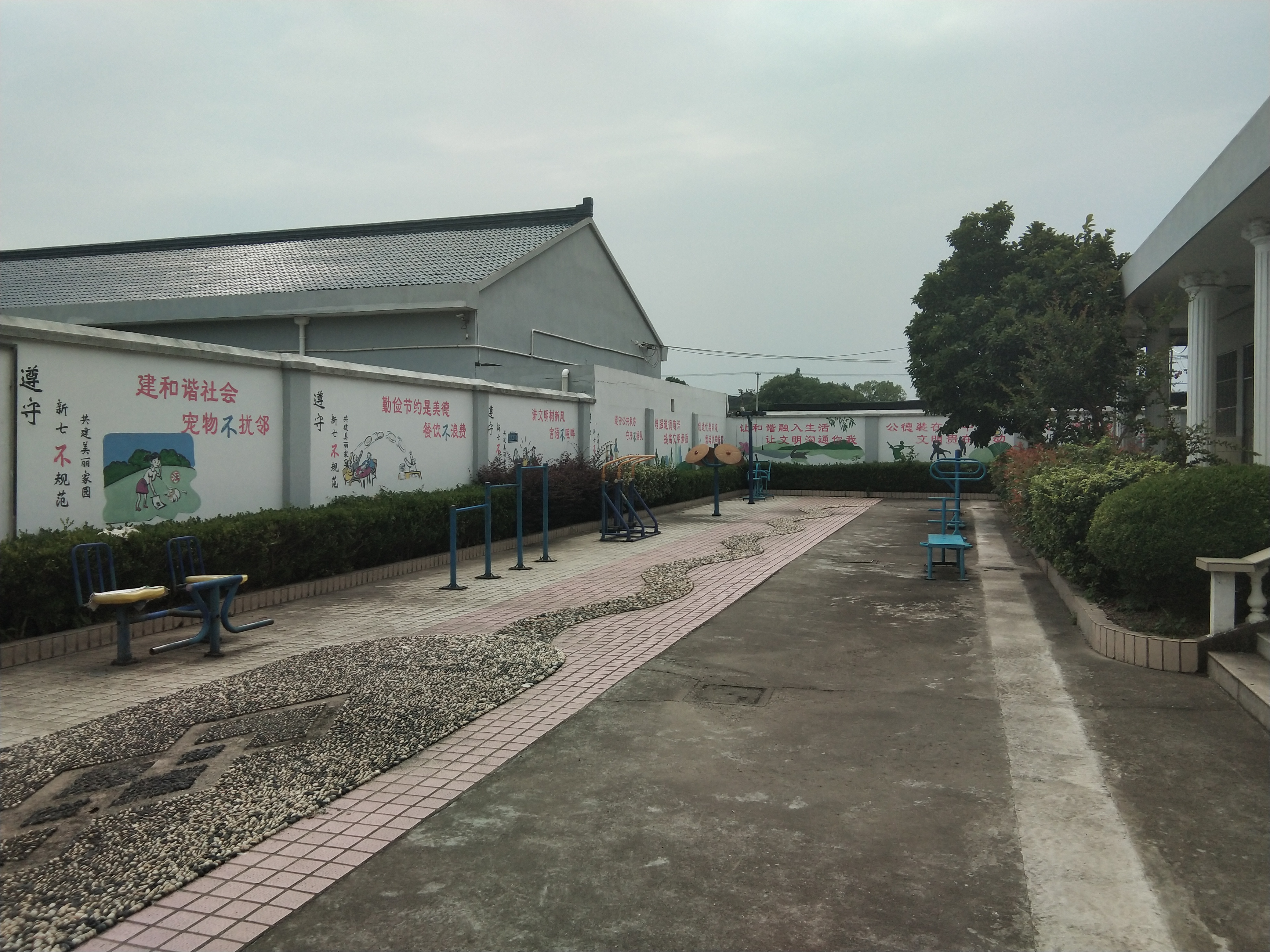 永豐村健身苑點(diǎn) 永豐村健身苑點(diǎn)