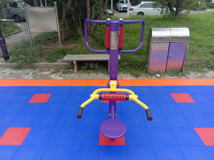 腰背按摩器 腰背按摩器