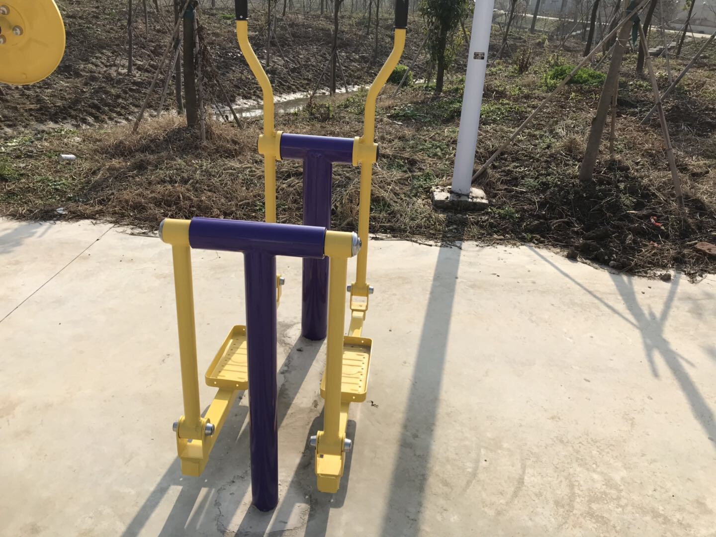 平步機(jī) 平步機(jī)