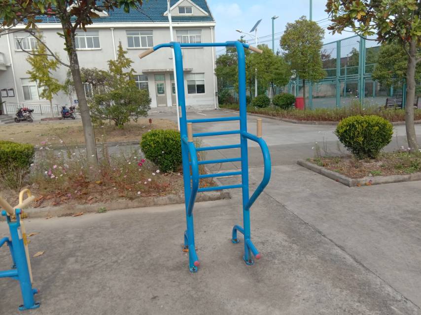 多功能訓(xùn)練器 多功能訓(xùn)練器