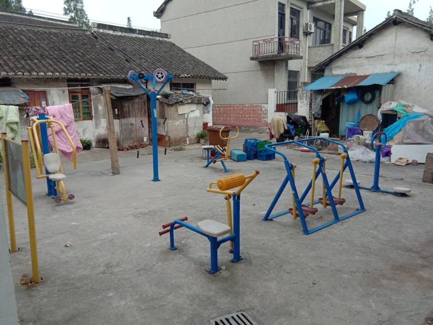 立新村金圈市民健身點(diǎn)