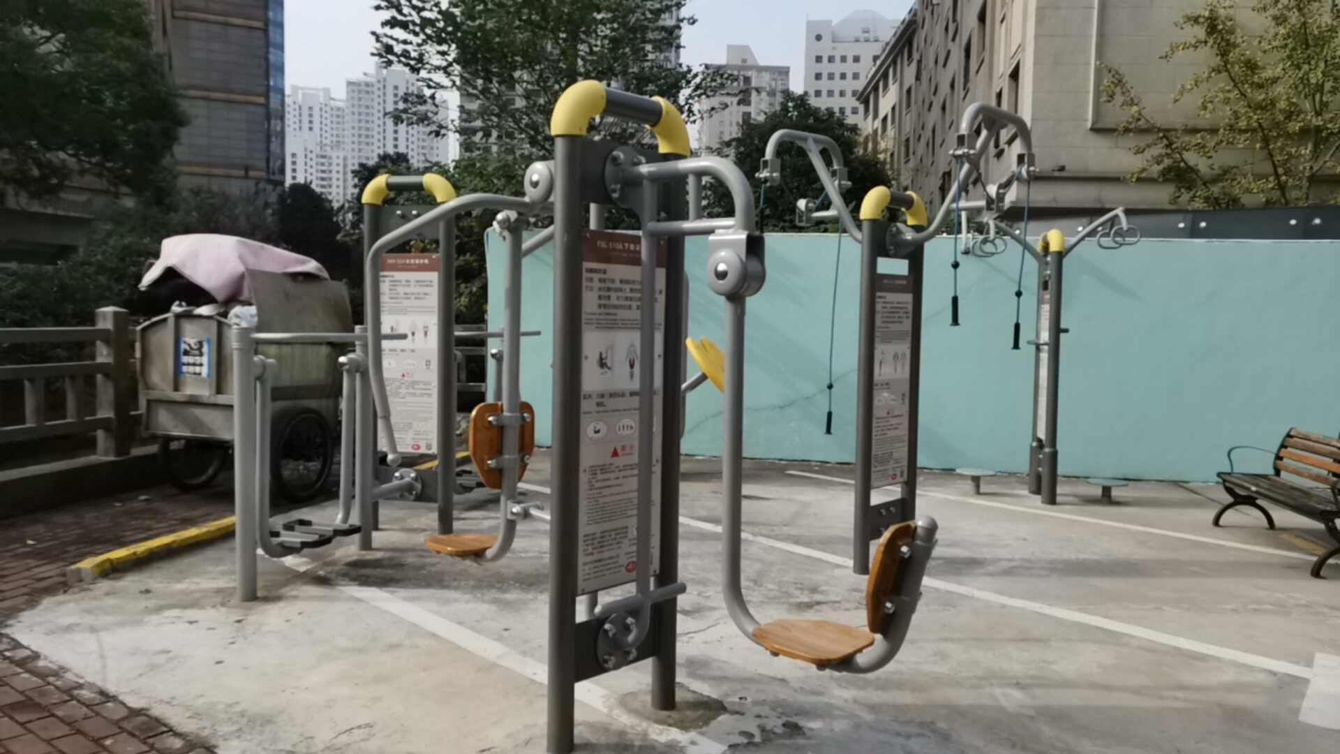 宜川街道月亮灣健身點 宜川街道月亮灣健身點