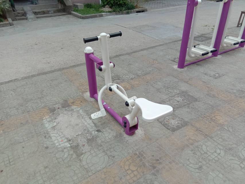 騎馬機(jī) 騎馬機(jī)