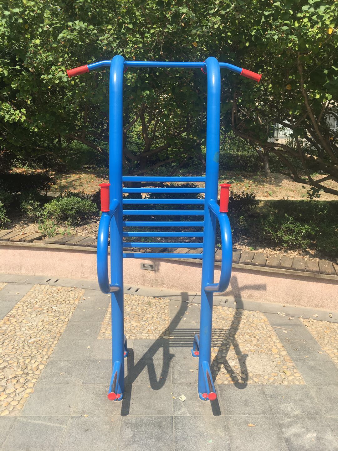 多功能訓(xùn)練器 多功能訓(xùn)練器