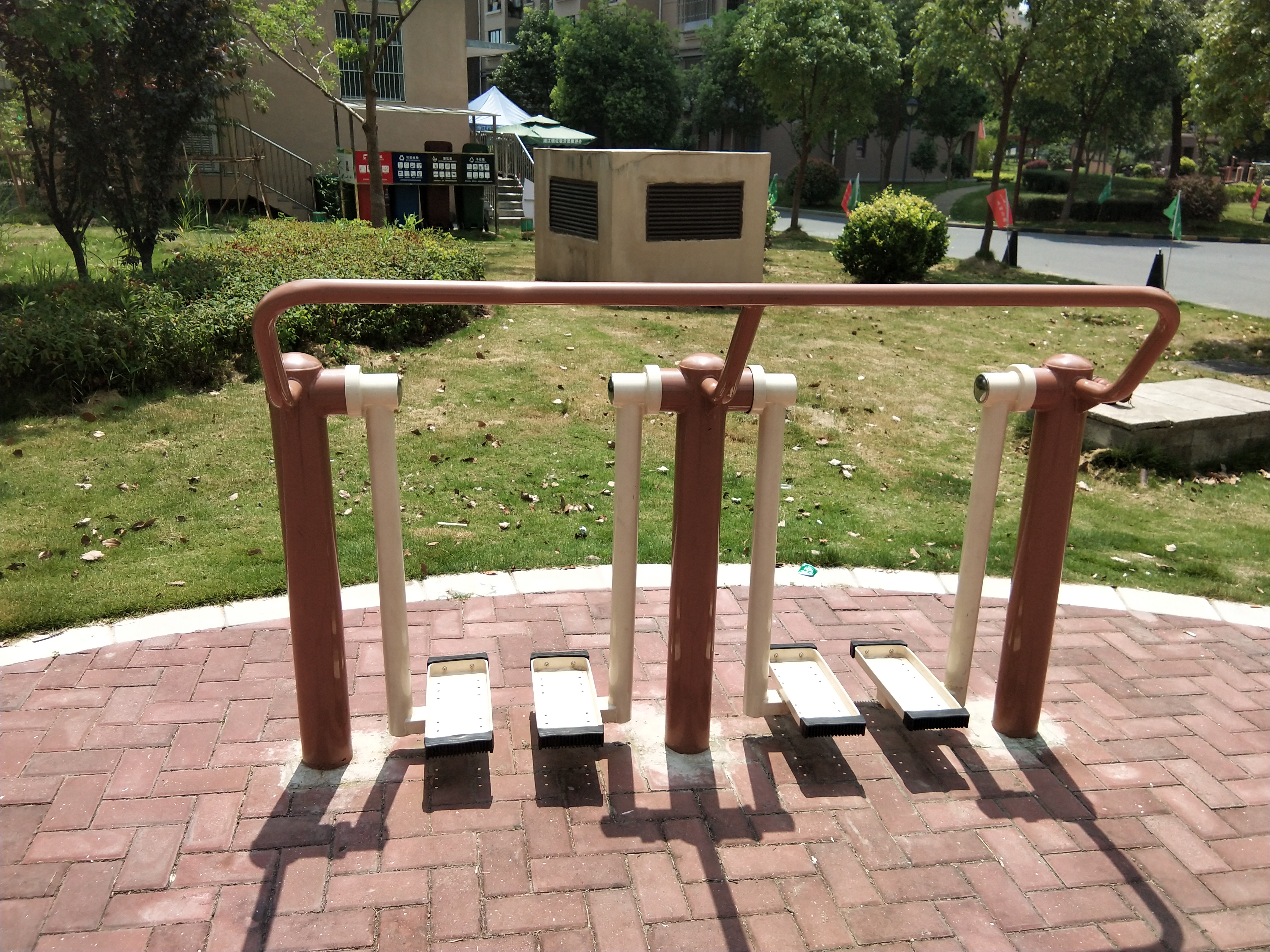 太空漫步機(jī) 太空漫步機(jī)