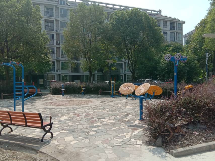 翠鑫苑健身點(diǎn)（一）