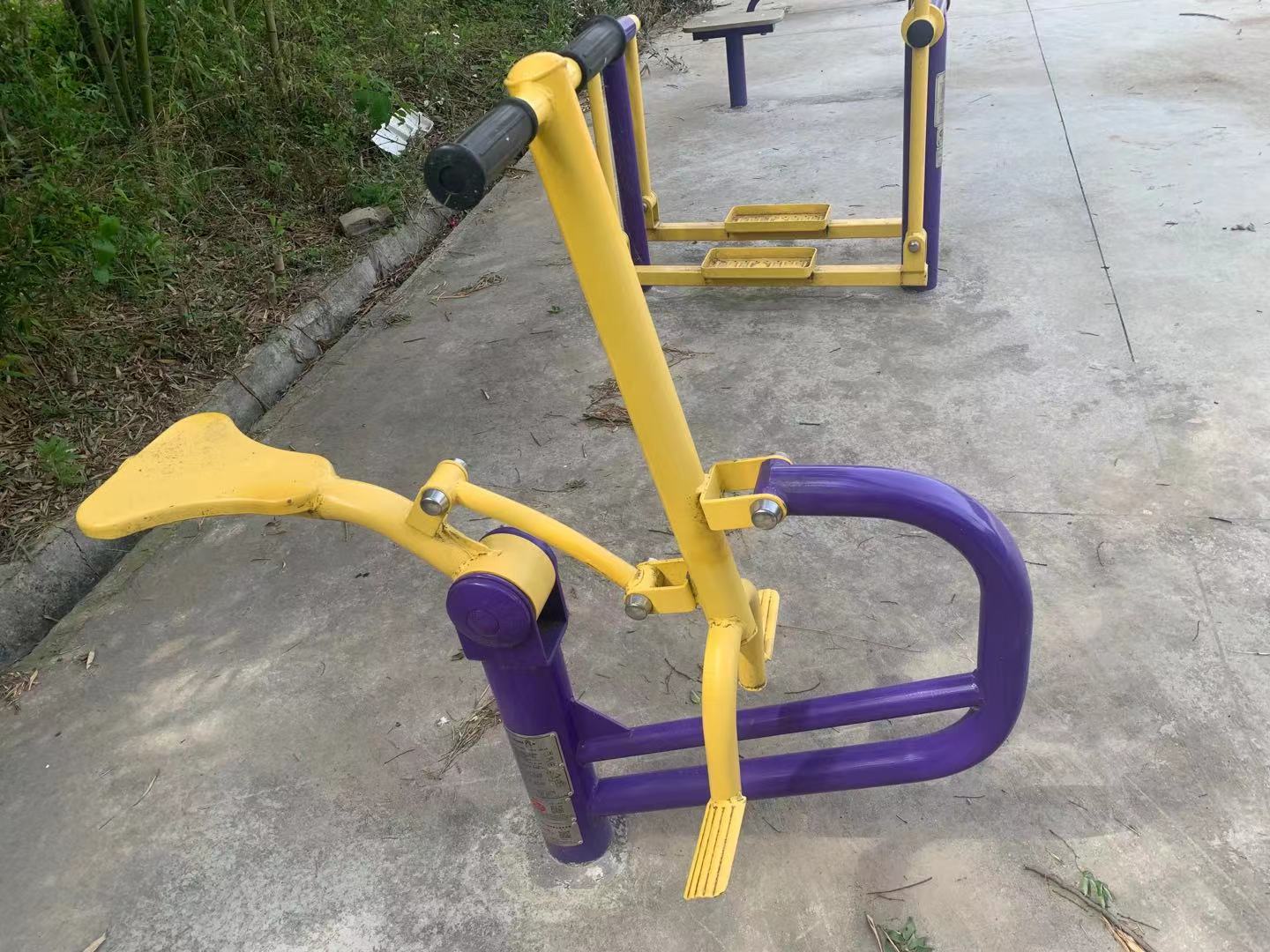 健騎機(jī) 健騎機(jī)