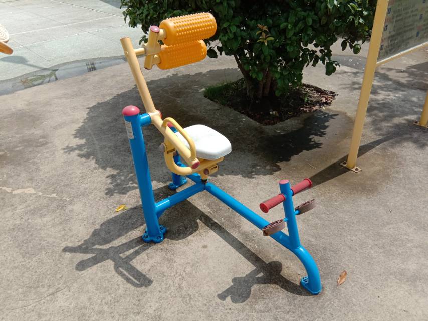 自重腰腹器 自重腰腹器