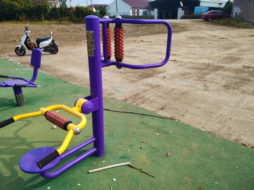 腰背按摩器 腰背按摩器