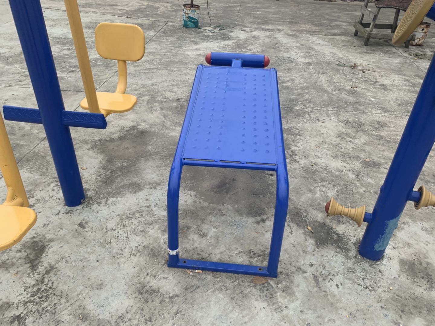 仰臥起坐板 仰臥起坐板