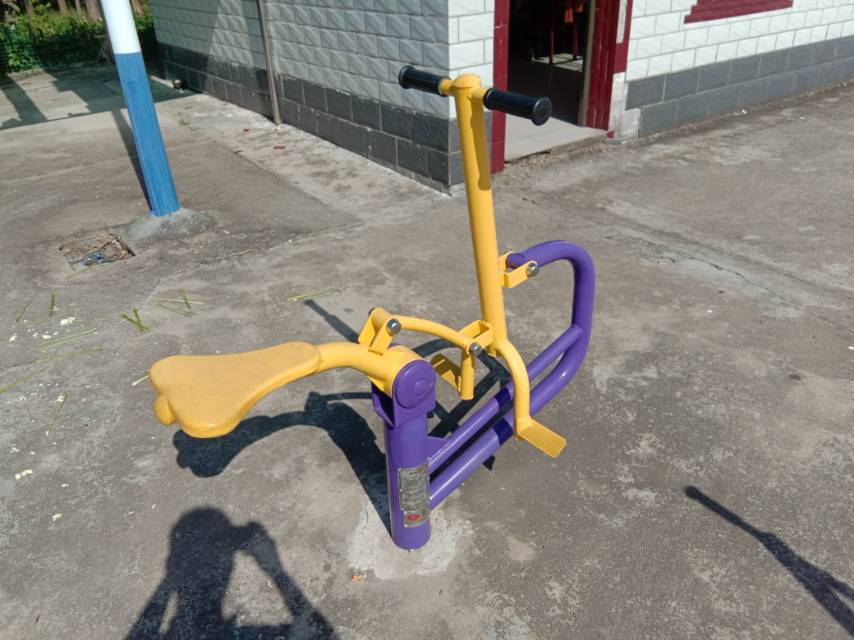 健騎機(jī) 健騎機(jī)