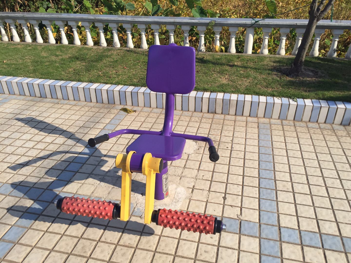 膝關(guān)節(jié)訓(xùn)練器