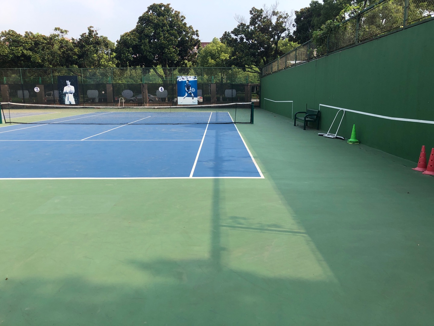 馬橋鎮(zhèn)強恕網(wǎng)球場
