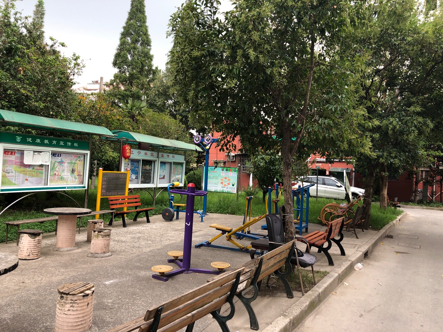 江寧社區(qū)健身苑點(diǎn)