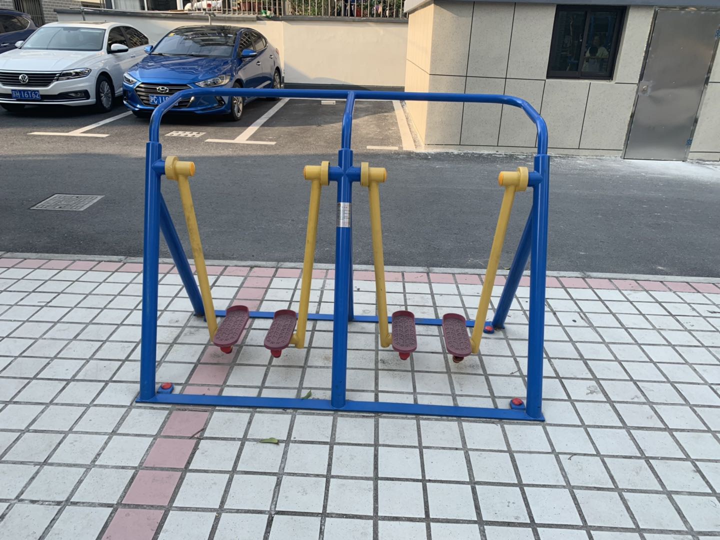 漫步機(jī) 漫步機(jī)